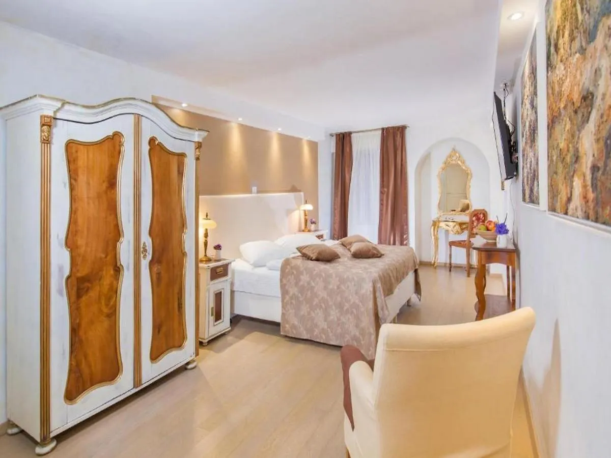 Hotel Villa Valdibora Rovigno